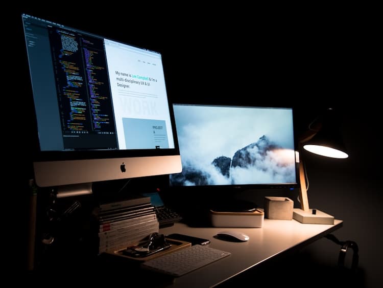 Responsive web design across multiple devices