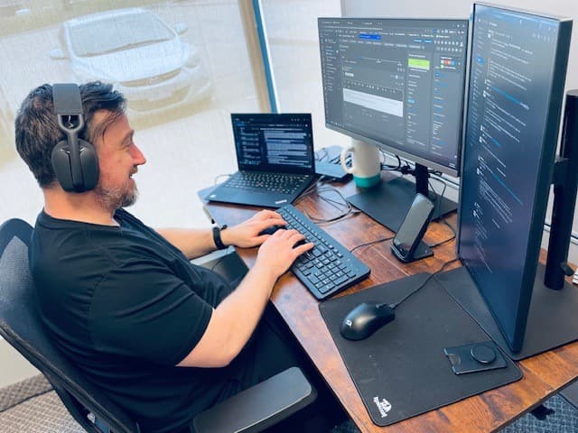 IT support team serving Burlington businesses